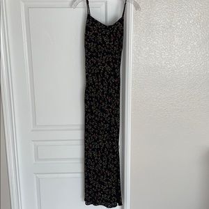 OLIVACEOUS, silhouette, floral, midi dress!